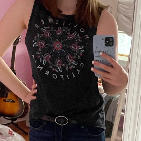 Hollister California Black Floral Muscle Tank - Picture 5 of 5